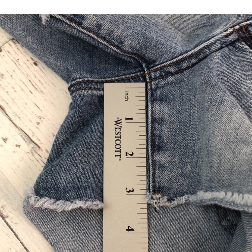 Kut From the Kloth Gidget Fray Hem Shorts 6